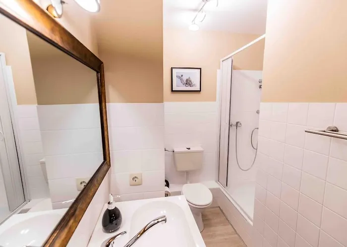 Moderne Erlebnisberg 2 Bis 4 Personen Direkt Am Skilift Und Bikepark